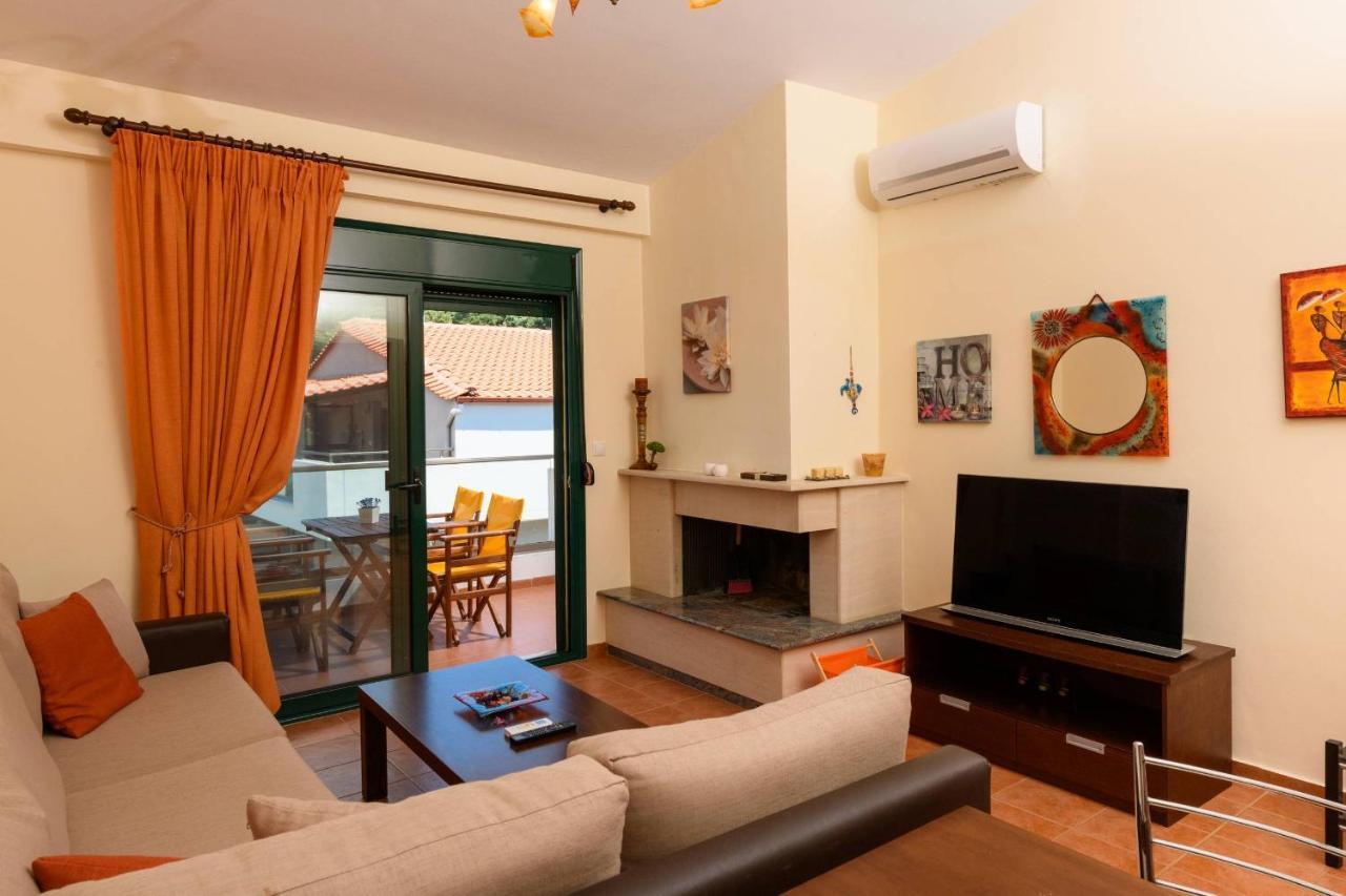 Zoe'S Sea View Apartment สกาลา โปเตมิอัส ภายนอก รูปภาพ
